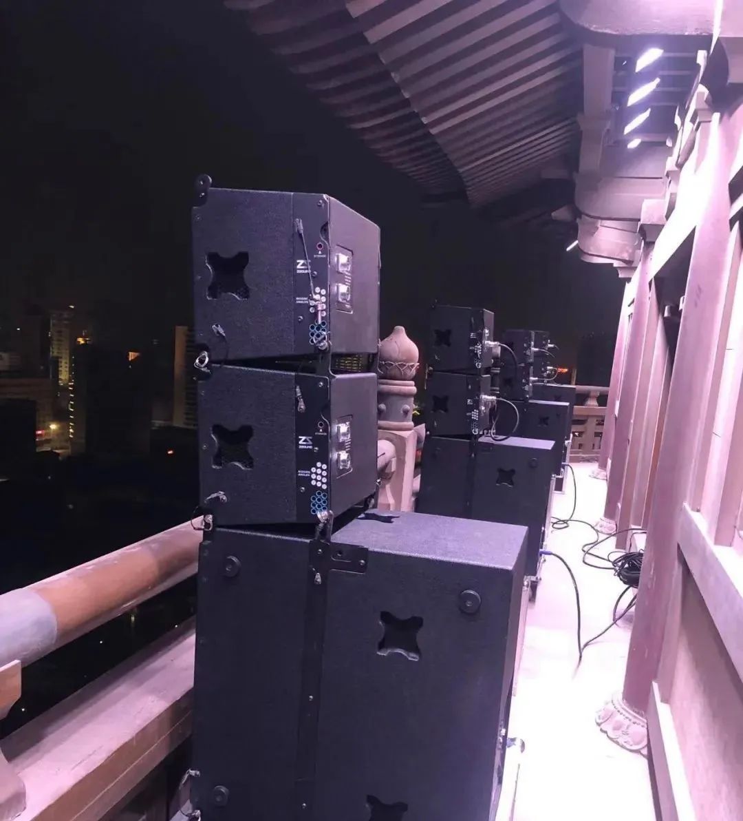 ZSOUND Boosts New Year's Eve Celebration with Professional Sound System at Tianning Temple Tower Plaza